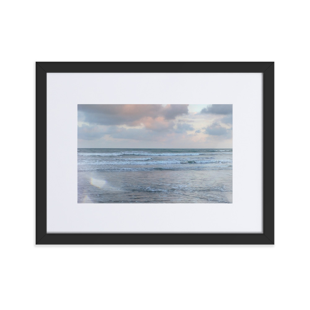 Pôster em papel fosco com moldura e paspatur